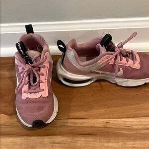 Nike Pink Running Sneakers